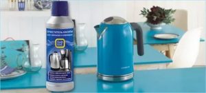 Removing scale from an electric kettle using household chemicals