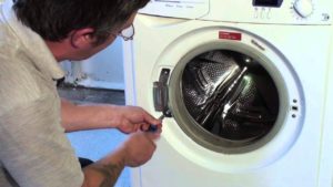 Disassembling the washing machine