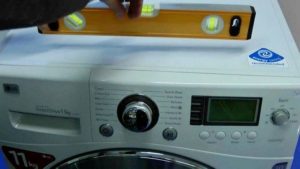 We measure the washing machine by level