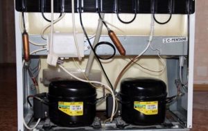 Double compressor refrigerator