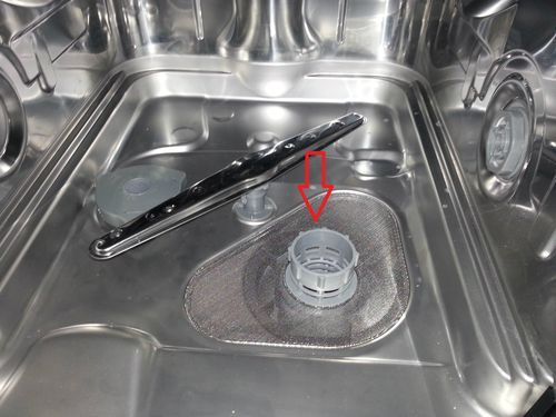 Dishwasher does not drain water