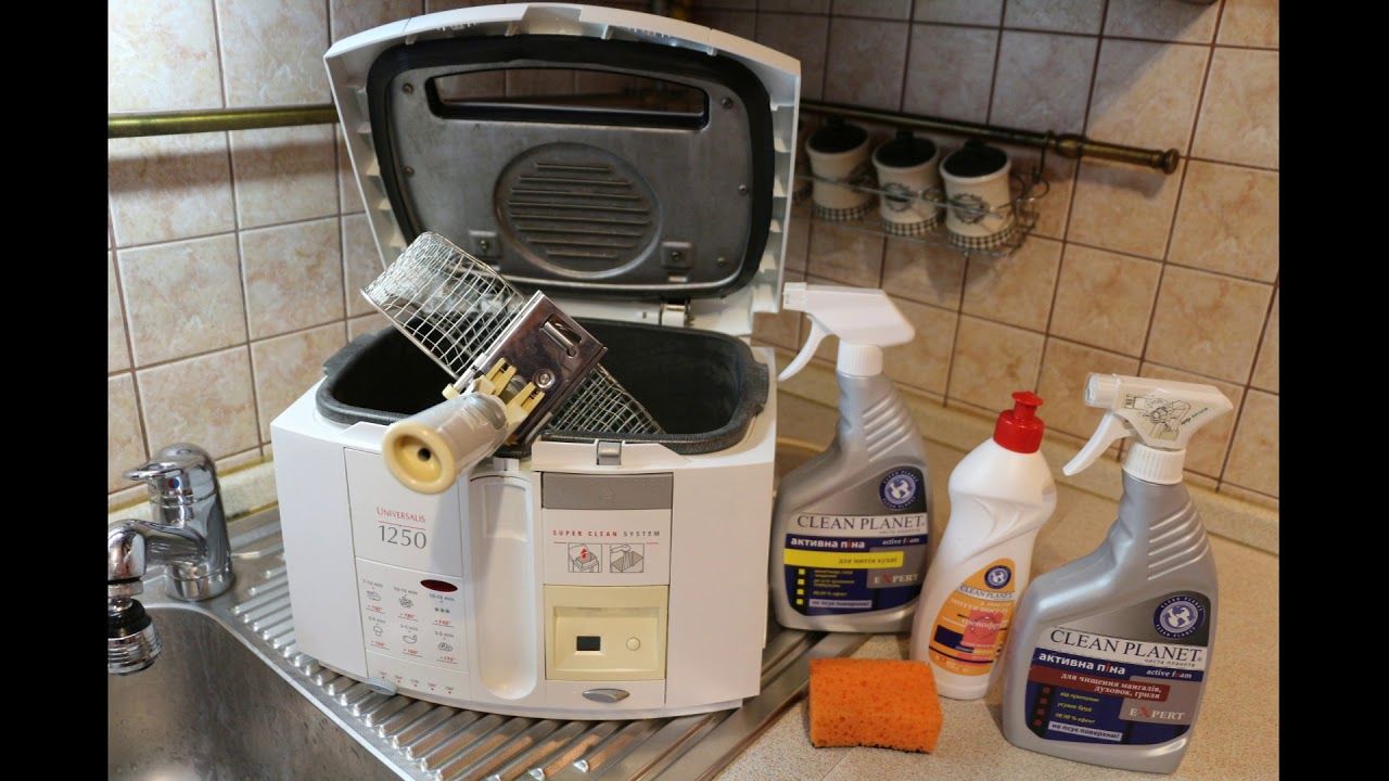 how to clean a deep fryer