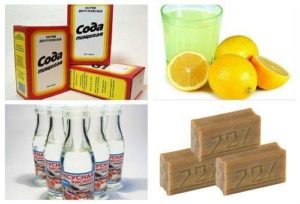 Cleaning the hood with soda and soap. vinegar