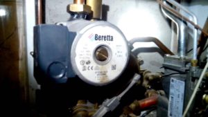 Bleeding the air in the gas boiler