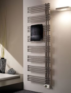 Electric heated towel rail