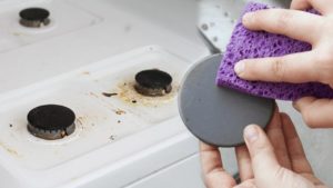 how to clean gas stove burners