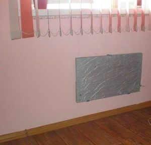 Quartz heater in the apartment