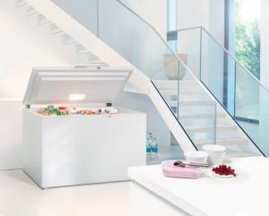 Freezer with consumption class A