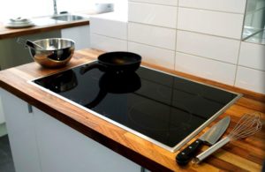 connecting the hob to the mains