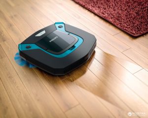 Robot vacuum cleaner for laminate flooring