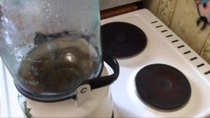 Sterilizing jars on a kettle