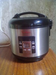 Baking in a slow cooker