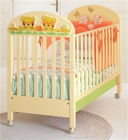How to paint a baby crib