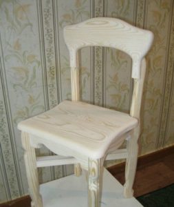 DIY wooden children's chair