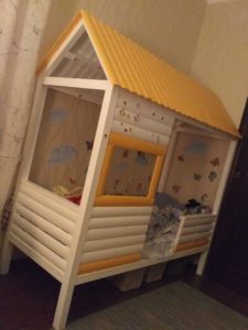 You can come up with a homemade bed design yourself.