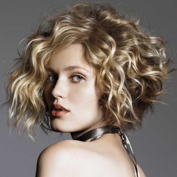 How to curl a curling bob with an extension.