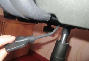 Height adjustment lever