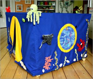 How to make an underwater ship from a playpen