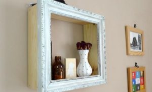 How to make a shelf from an old photo frame