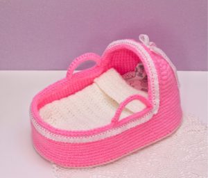 Crochet cradle