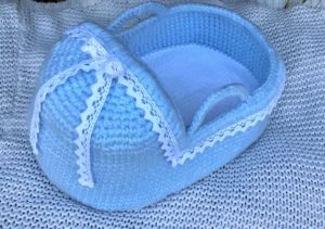 Crochet cradle for newborn