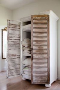 Assembling a built-in wardrobe with louvered doors