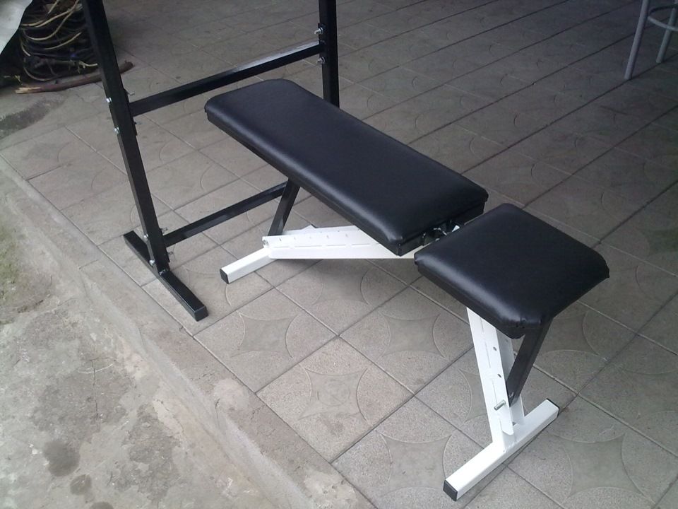 DIY bench press bench.