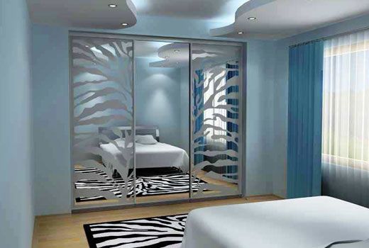 Mirrored cabinet decoration.