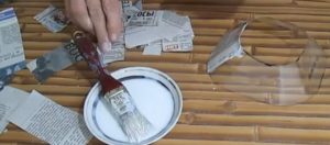 Now you need to cover the neck with newspapers too.