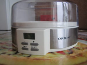 yogurt maker functions