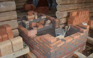 Furnace lining with solutions