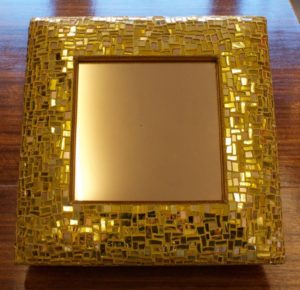 choosing a frame for a mirror