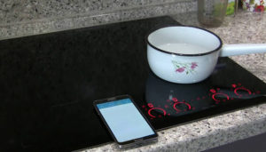 Check the oven to see if it is working properly before use.