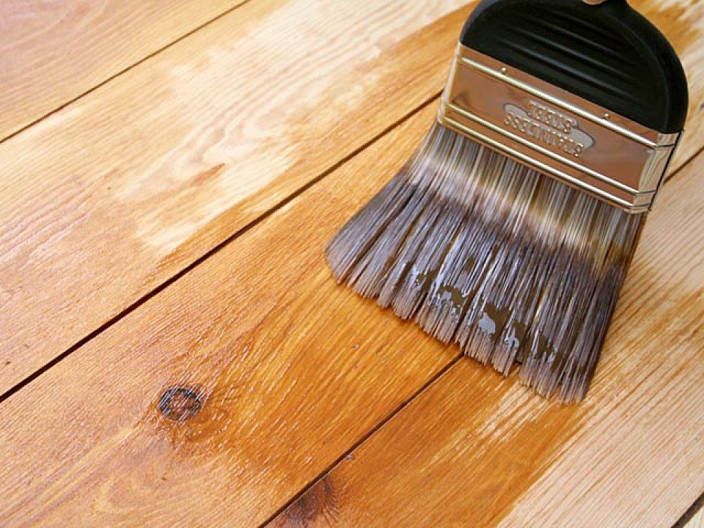 Oil coating of parquet.