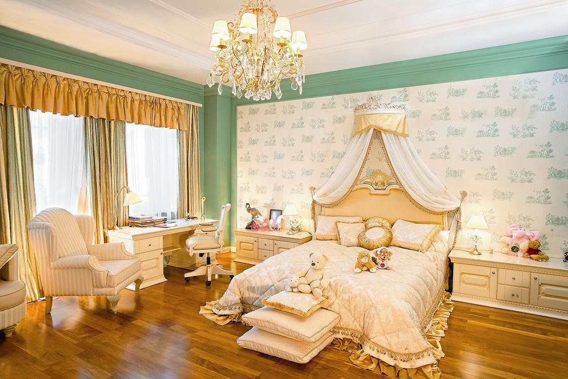 Empire style bedroom decor.