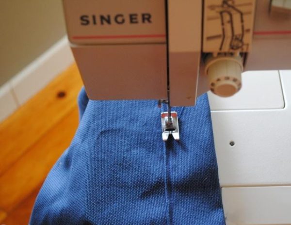 We create a hammock with eyelets.