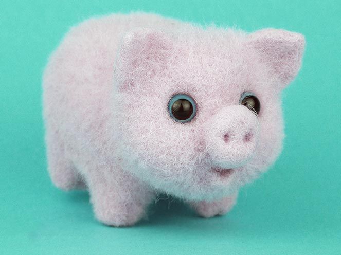 Crafts pig made from wool.