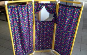 DIY screen for kindergarten