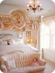 Bedroom in peach tones