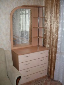 Dressing table
