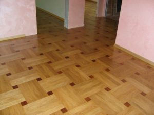 Laying wicker parquet
