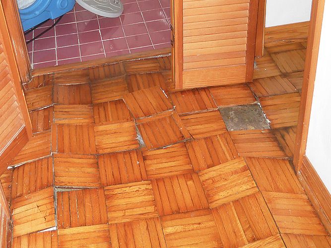 The parquet is swollen from water - what to do?