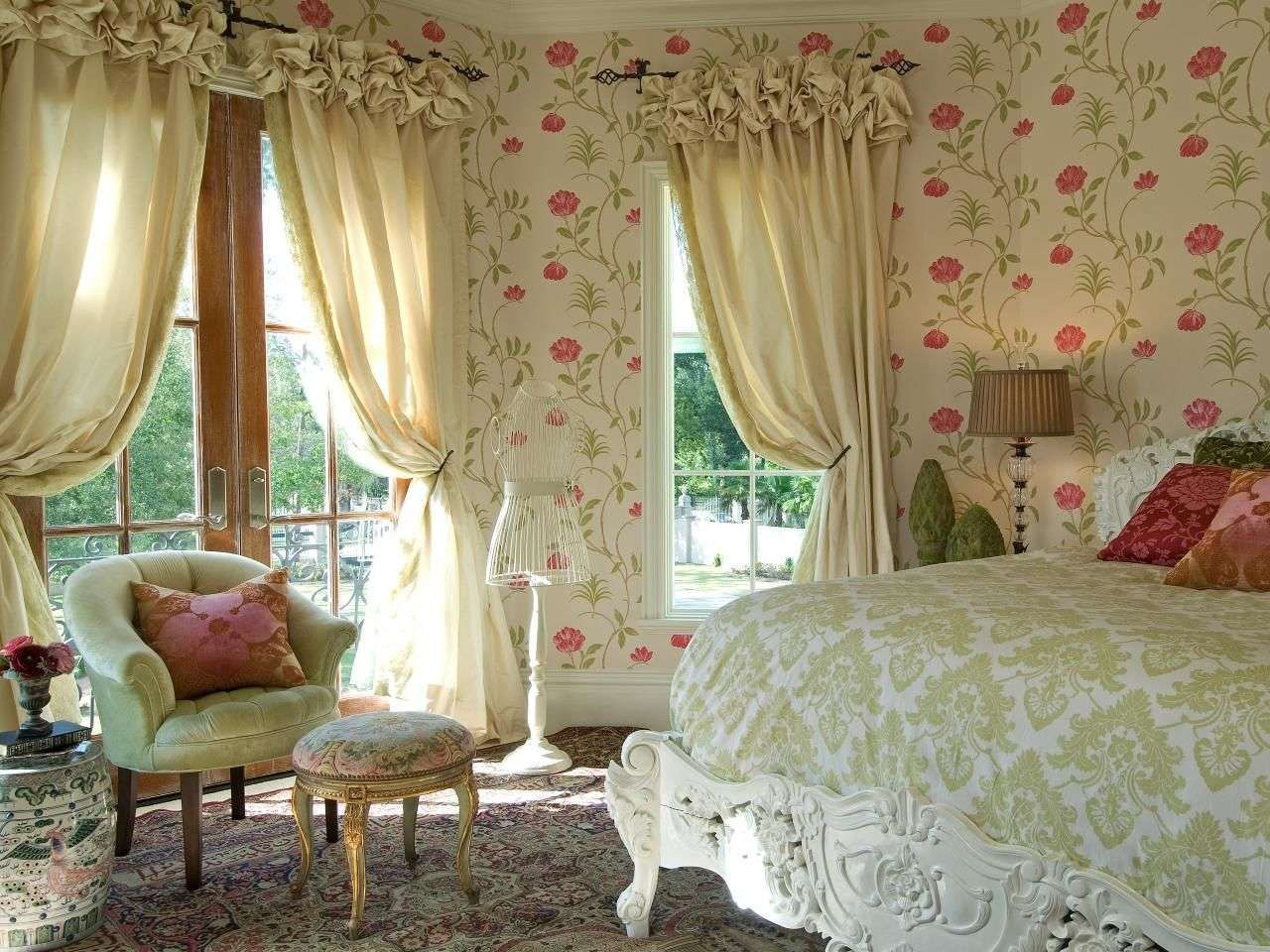 Curtains for the bedroom Provence.