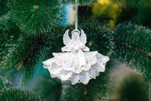 angel on the Christmas tree