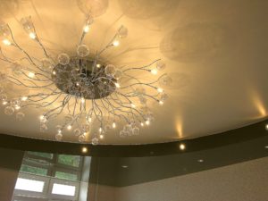 chandeliers in the bedroom to the suspended ceiling.