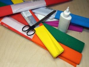 DIY Christmas tree crafts from corrugated paper