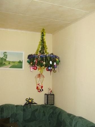 DIY hanging tree