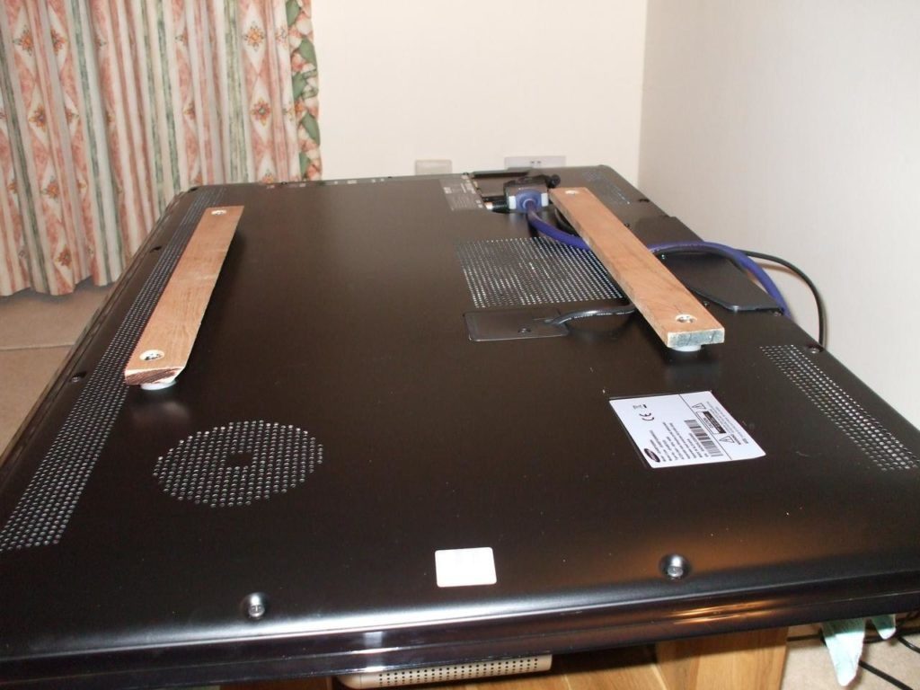 Hang a TV without a bracket on the wall