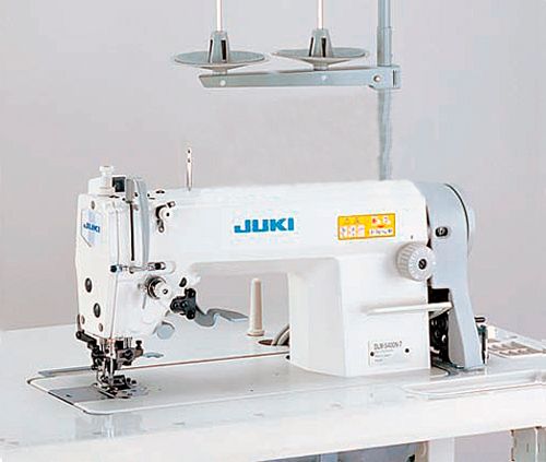 Industrial sewing machine
