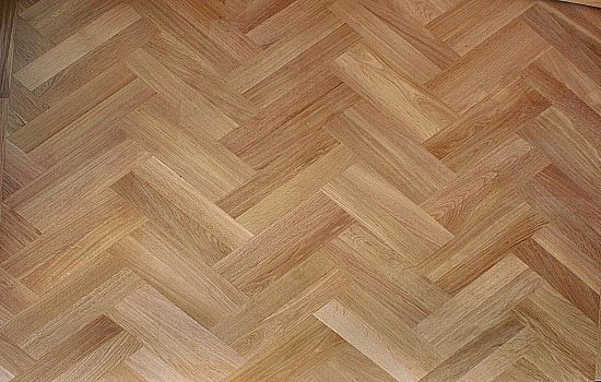 herringbone parquet installation